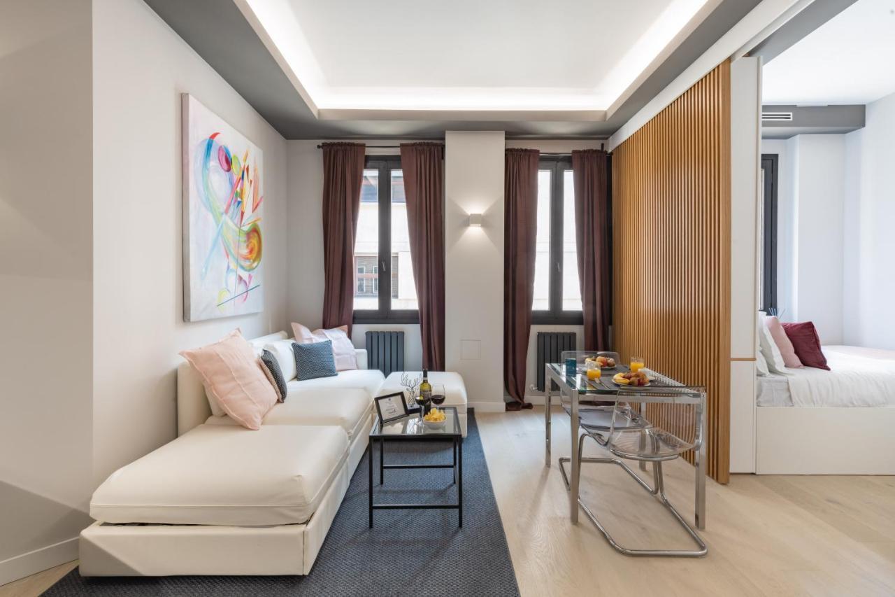Sweett- Duomo Apartment Milano Exterior foto