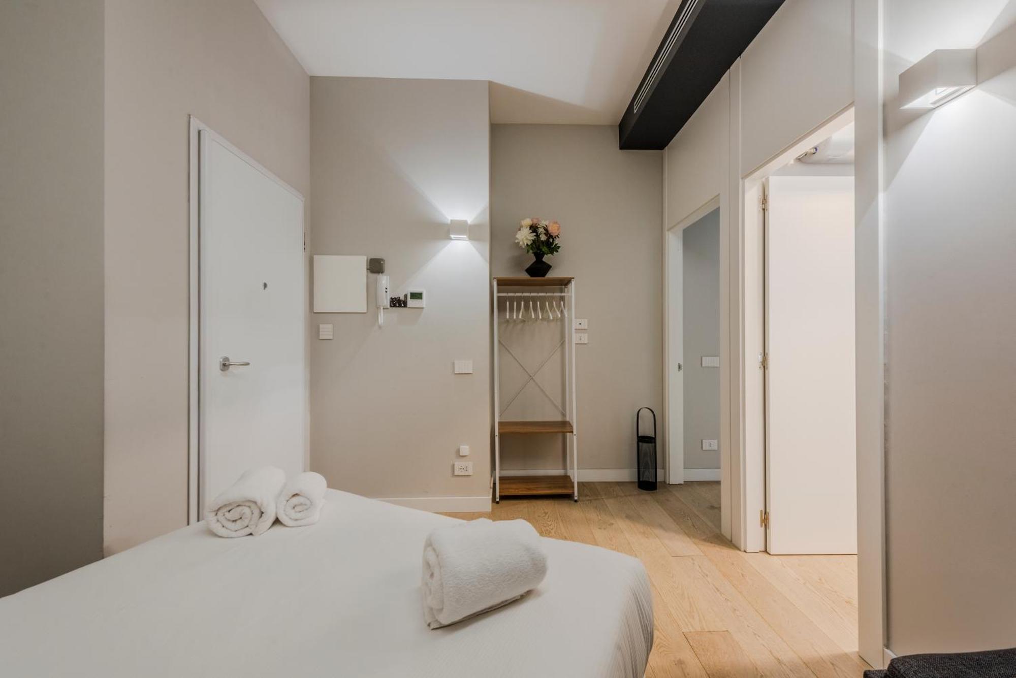 Sweett- Duomo Apartment Milano Exterior foto