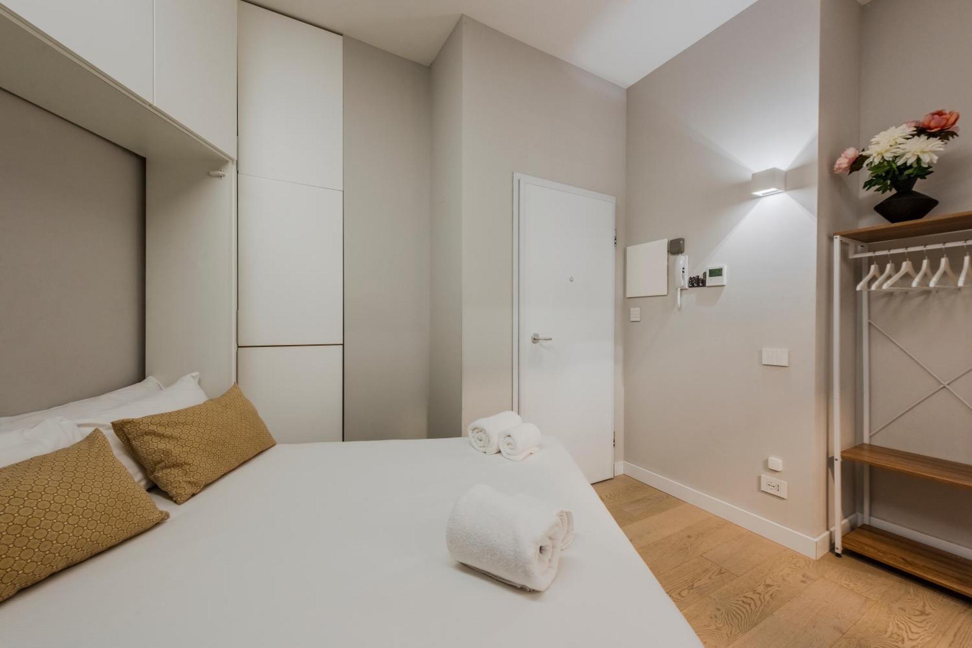 Sweett- Duomo Apartment Milano Exterior foto
